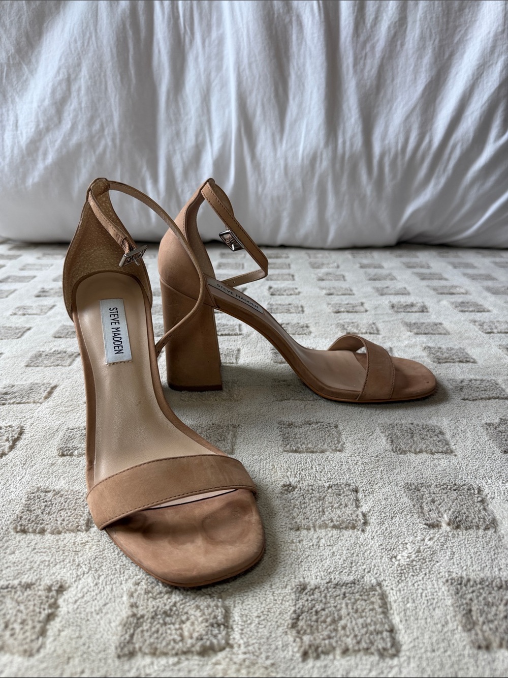 Steve Madden Nude Tan Block Heel Sandals
